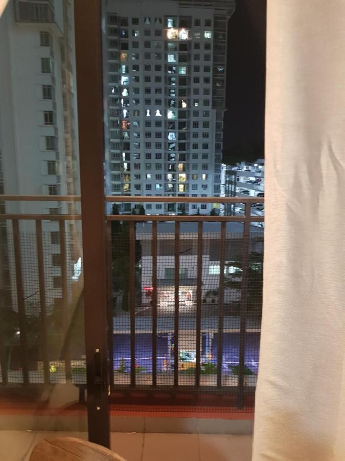 06- Austin Regency Taman Mount Austin Studio 4-5Pax جوهر بهرو المظهر الخارجي الصورة