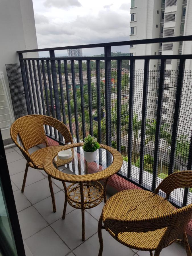 06- Austin Regency Taman Mount Austin Studio 4-5Pax جوهر بهرو المظهر الخارجي الصورة